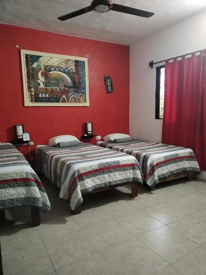 Hostel Casa Xtakay 巴利亚多利德 外观 照片