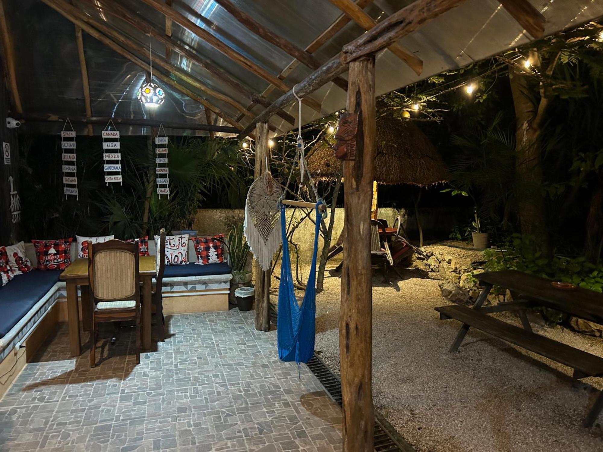 Hostel Casa Xtakay 巴利亚多利德 外观 照片